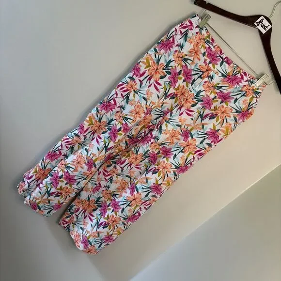 Jessica Simpson Tropical Floral Linen Flowy Wide Leg Pants - Picture 7 of 16